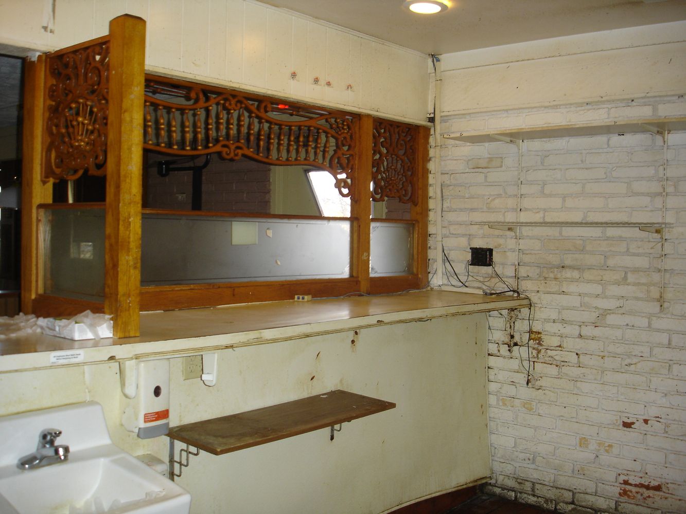 613 E Main St, Carbondale, IL 62901